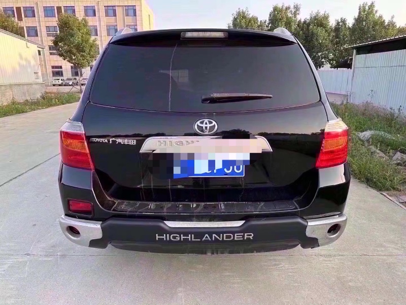 济南11年丰田汉兰达9