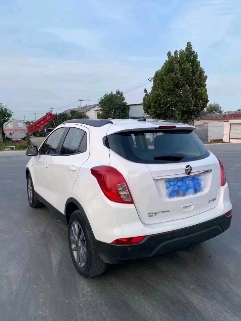 东营19年别克昂科拉7