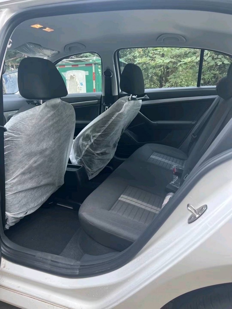 邯郸23年大众朗逸5