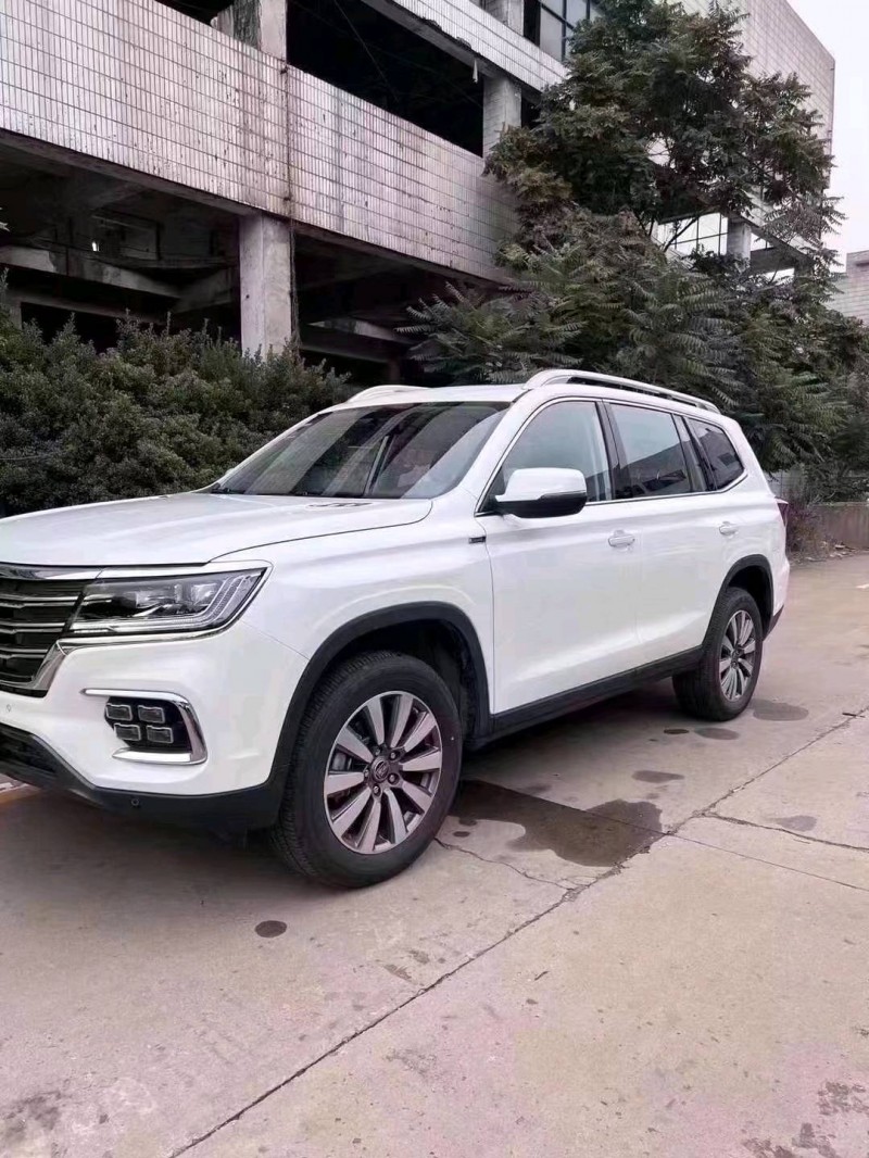 邯郸23年荣威RX82