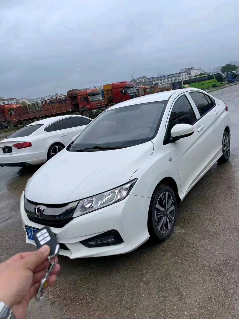 邯郸18年本田锋范2
