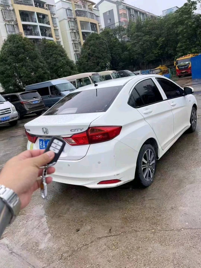 邯郸18年本田锋范4