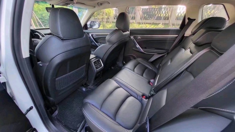 邯郸20年吉利博越5