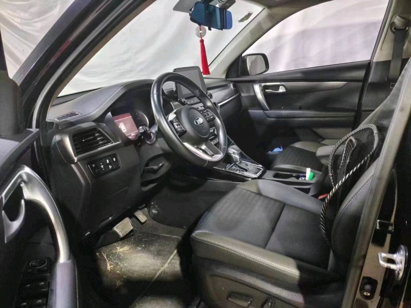 邯郸21年起亚智跑4