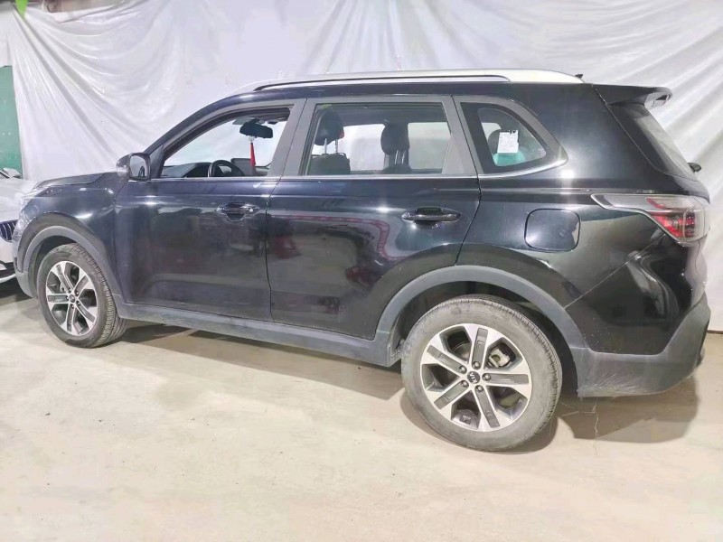 邯郸21年起亚智跑5