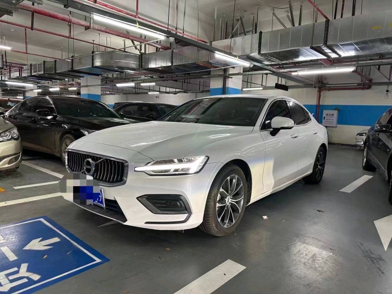 重庆21年沃尔沃S60L8