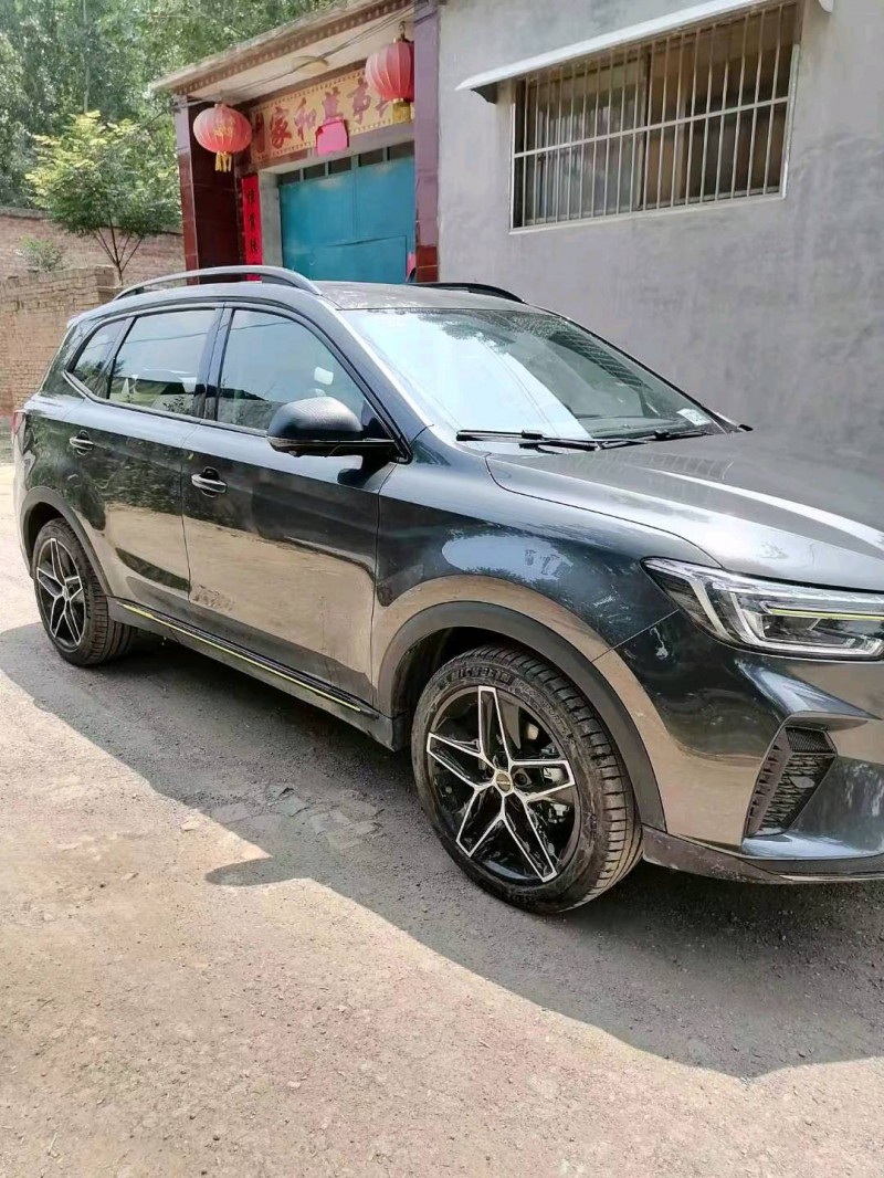 邯郸23年荣威RX59