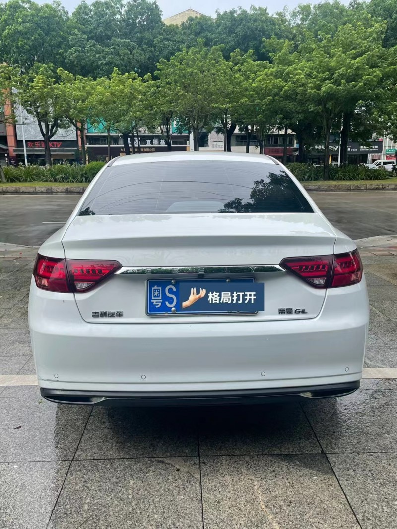 东莞21年吉利帝豪9