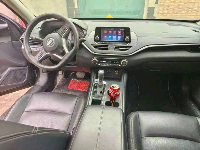 邯郸19年日产天籁3