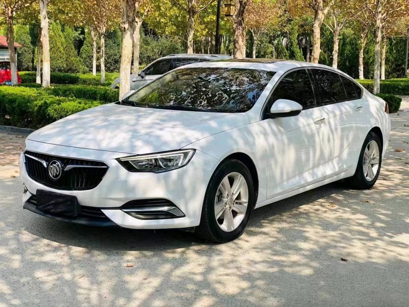 枣庄18年别克君威3