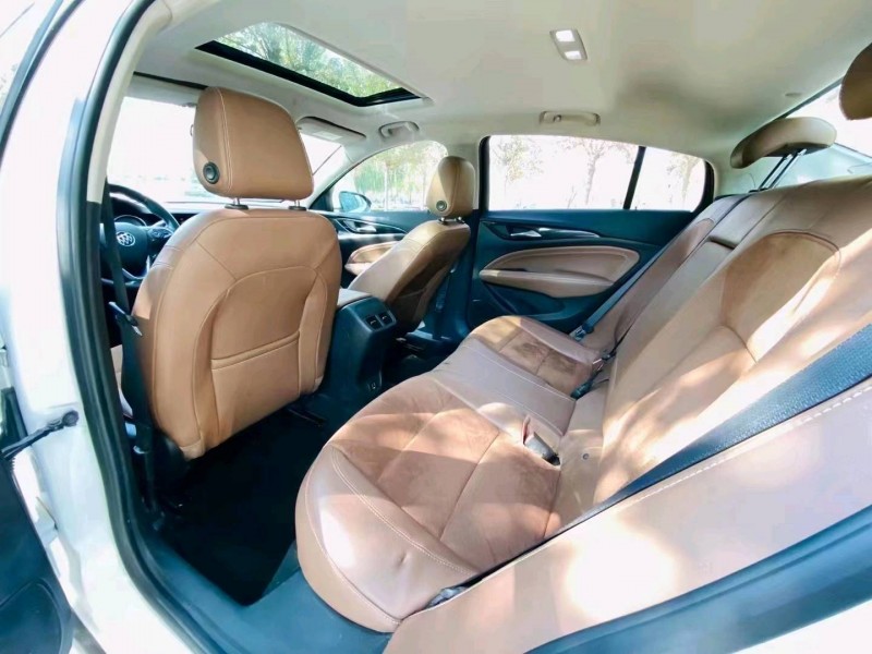 枣庄18年别克君威7