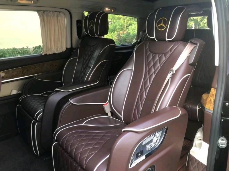 济南18年奔驰威霆6