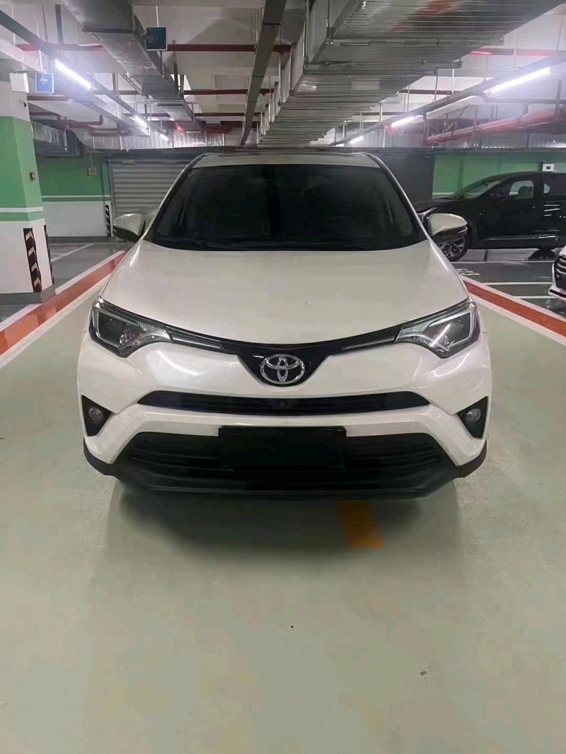 湖州19年丰田RAV4荣放1