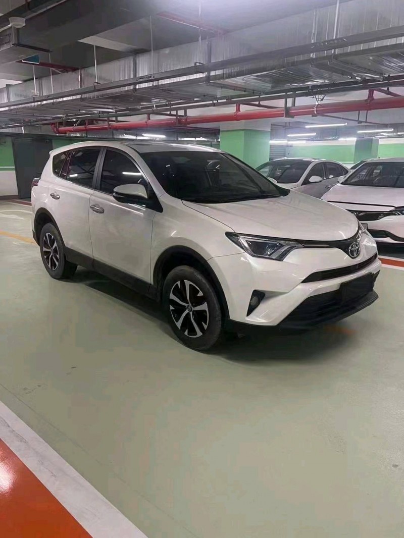 湖州19年丰田RAV4荣放3