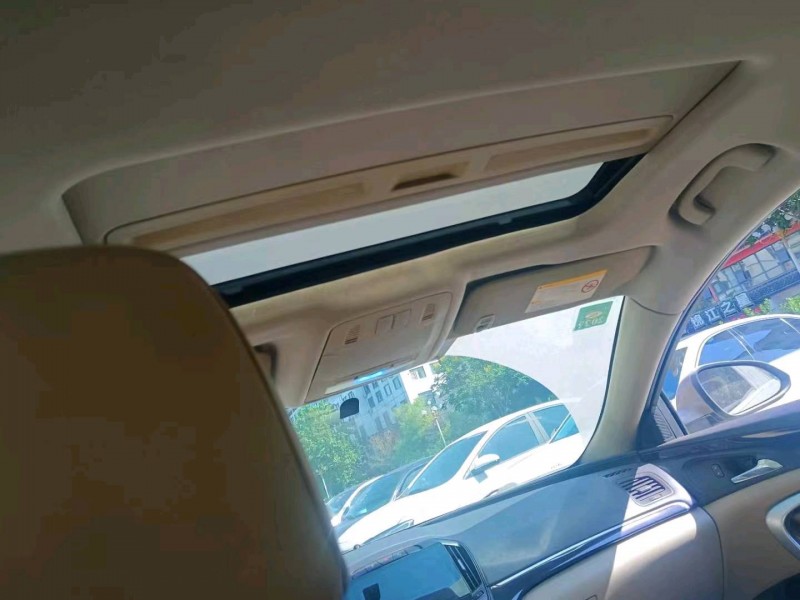 东营14年别克君威6