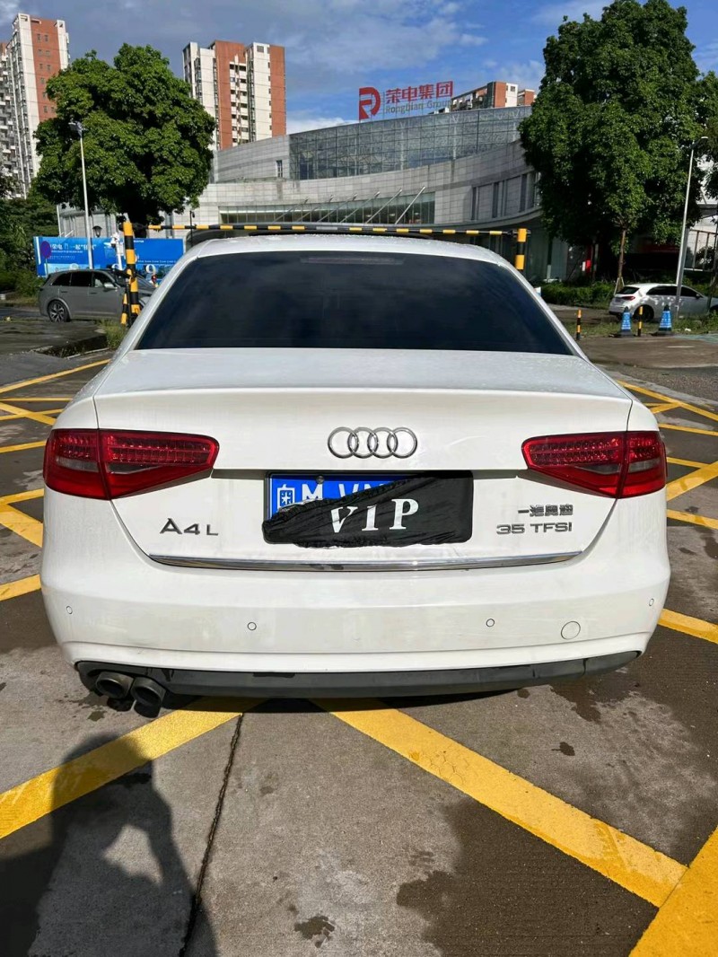 广州13年奥迪A4L9