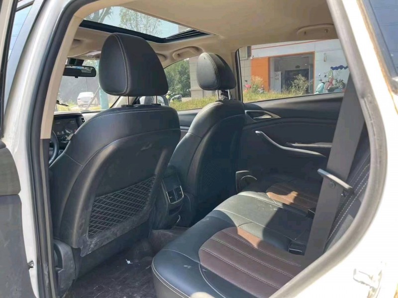 宝鸡18年比亚迪宋3