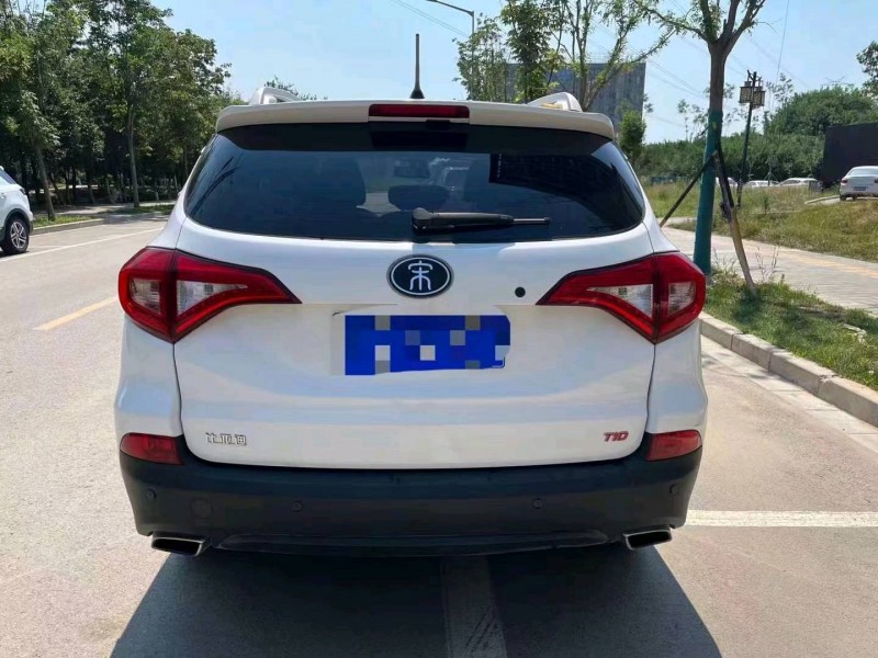 宝鸡18年比亚迪宋4