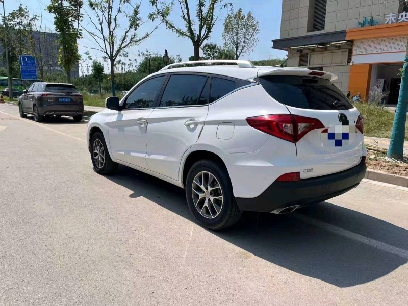 宝鸡18年比亚迪宋5