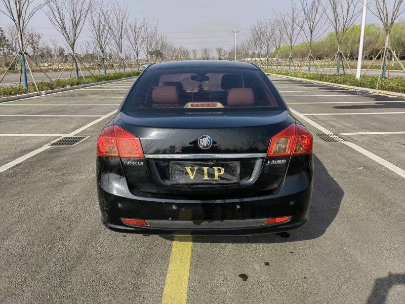 徐州13年别克凯越10
