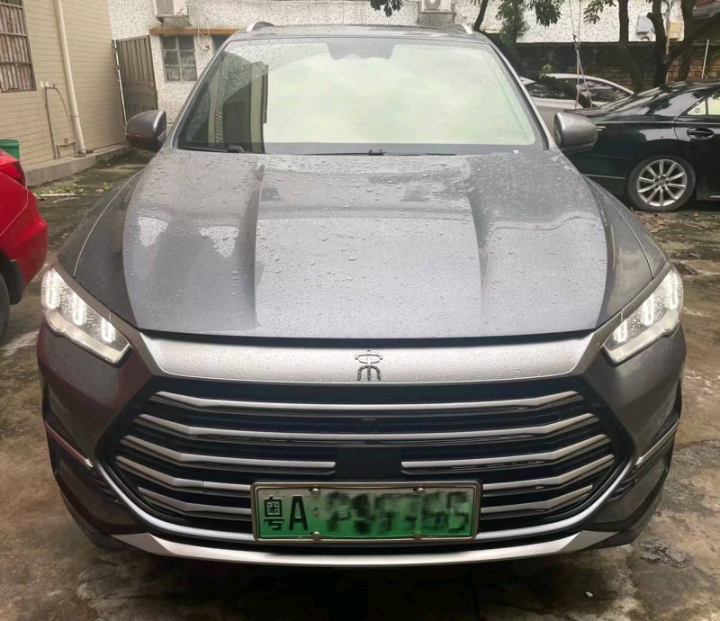 广州22年比亚迪宋1