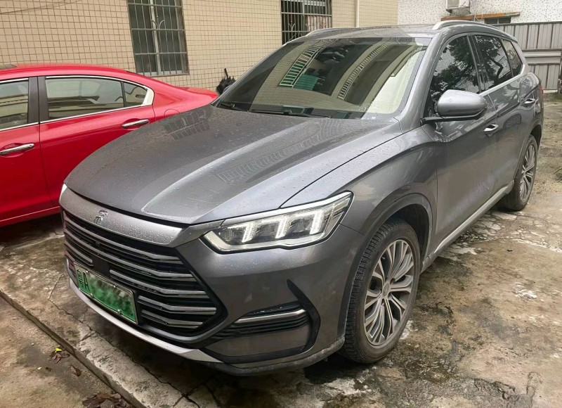 广州22年比亚迪宋2