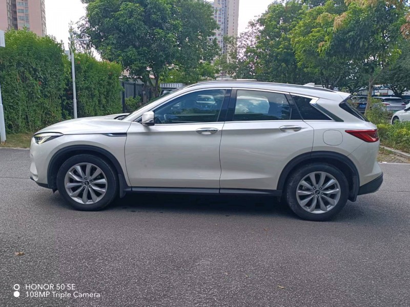 广州19年英菲尼迪QX504