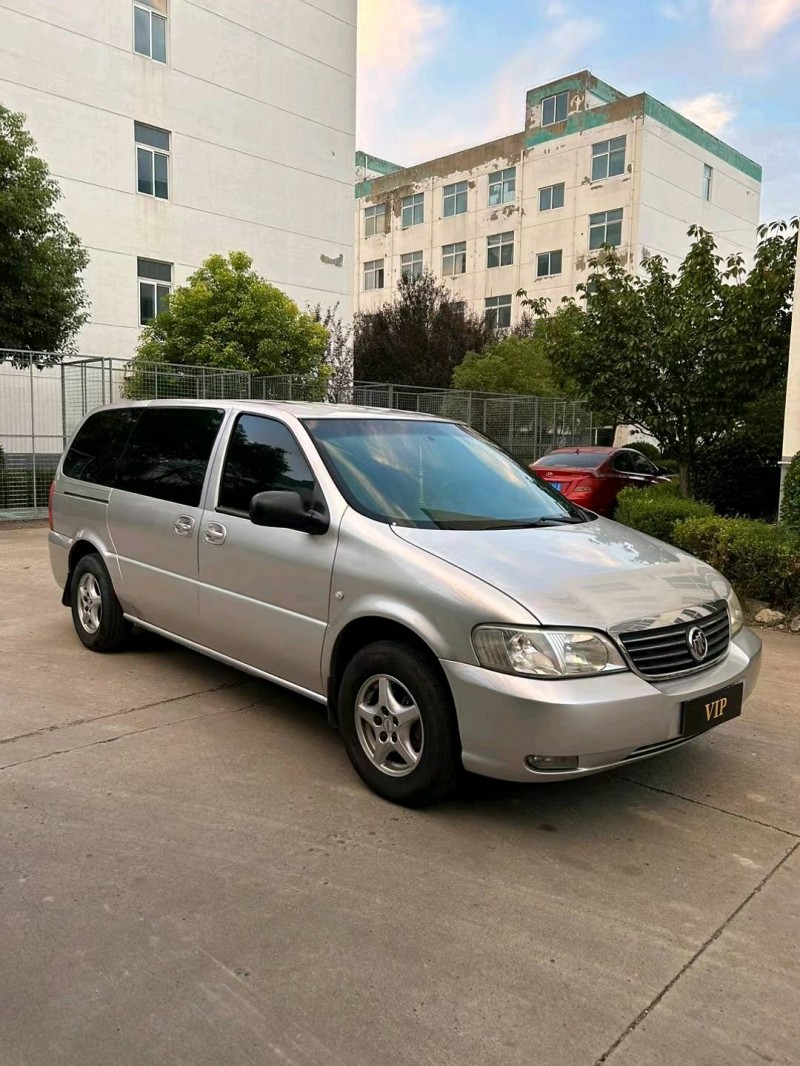 宿迁10年别克GL83