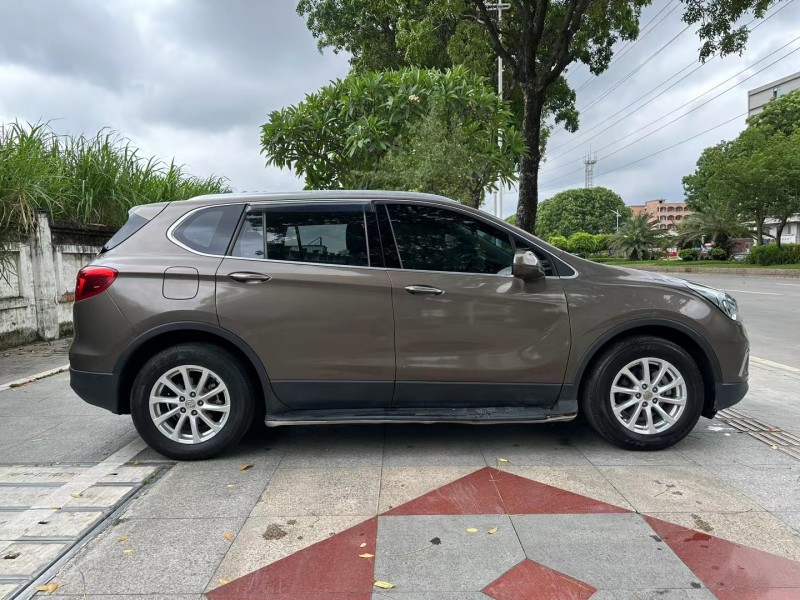 东莞17年别克昂科威7