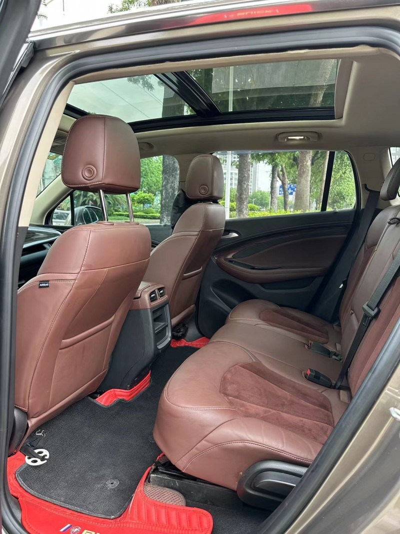 东莞17年别克昂科威8