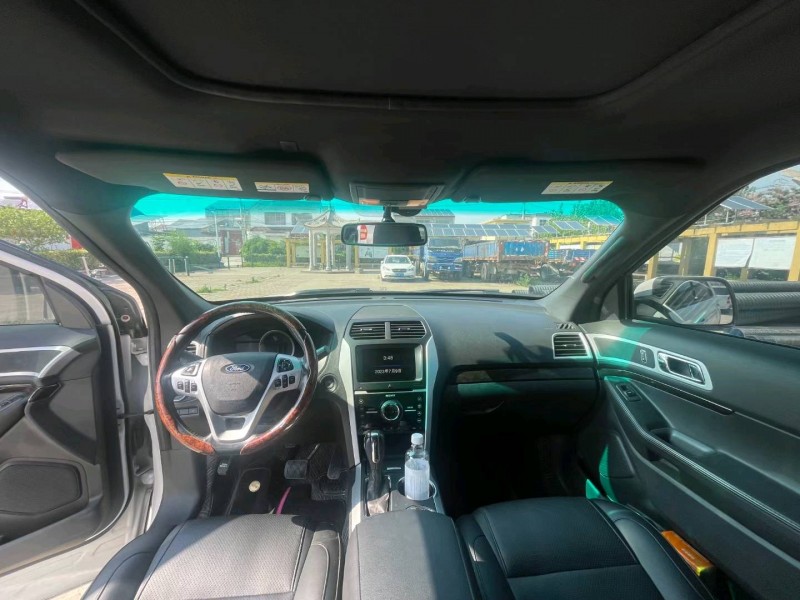 徐州15年福特探险者5