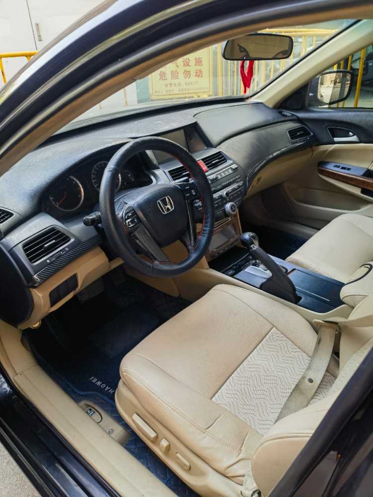 廊坊12年本田雅阁4