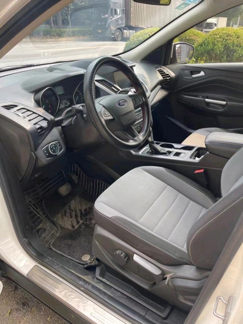 沈阳17年福特翼虎9