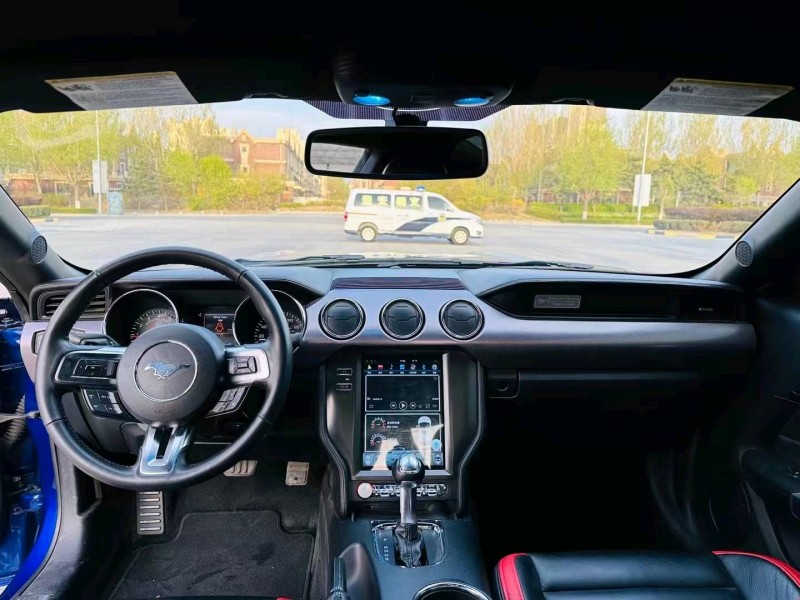 沈阳16年福特野马9