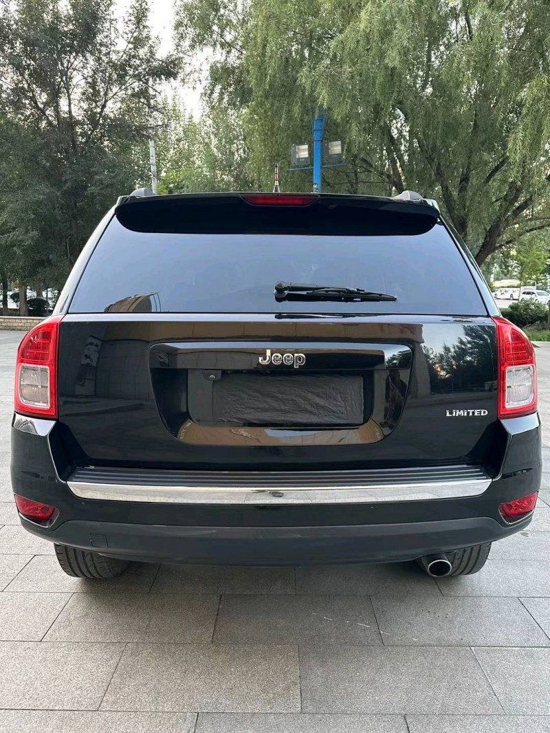 沈阳12年Jeep指南者8