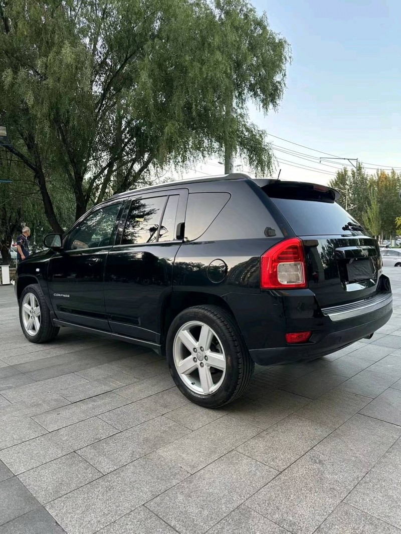 沈阳12年Jeep指南者9