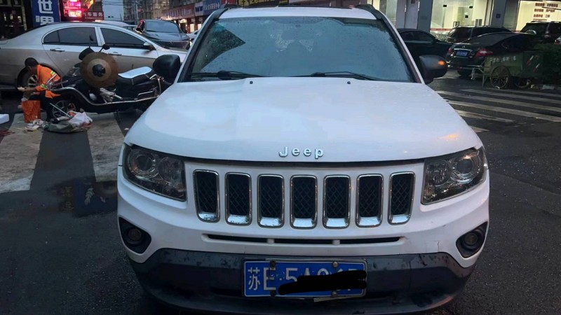 長沙15年Jeep指南者1