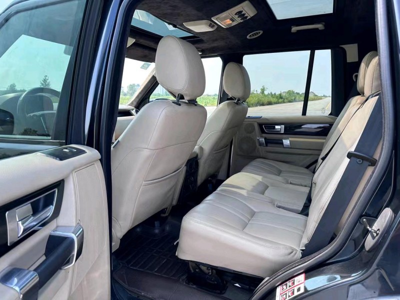 盐城11年路虎发现4