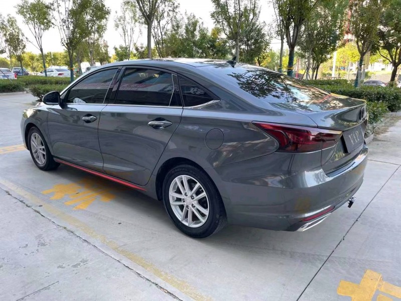 枣庄21年长安汽车锐程CC9