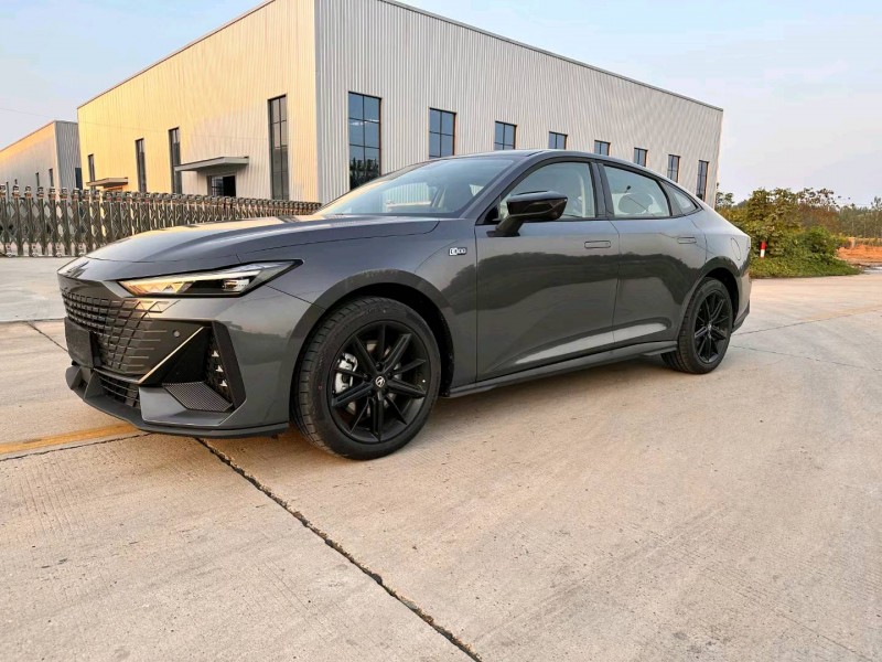 徐州23年长安汽车UNI-V3