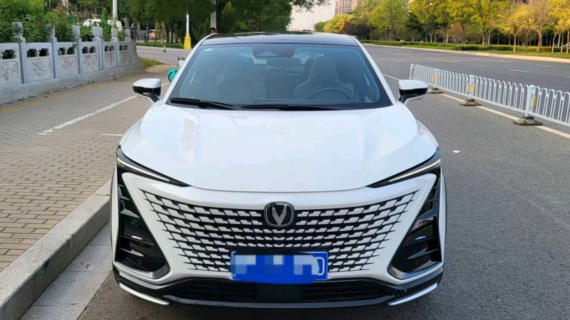 邯郸23年长安汽车UNI-T1