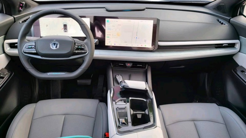 邯郸23年长安汽车UNI-T4