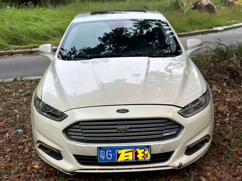 深圳15年福特蒙迪欧1