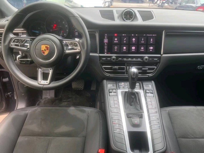 中山21年保时捷Macan4