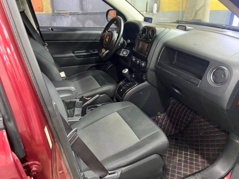 广州12年Jeep指南者5