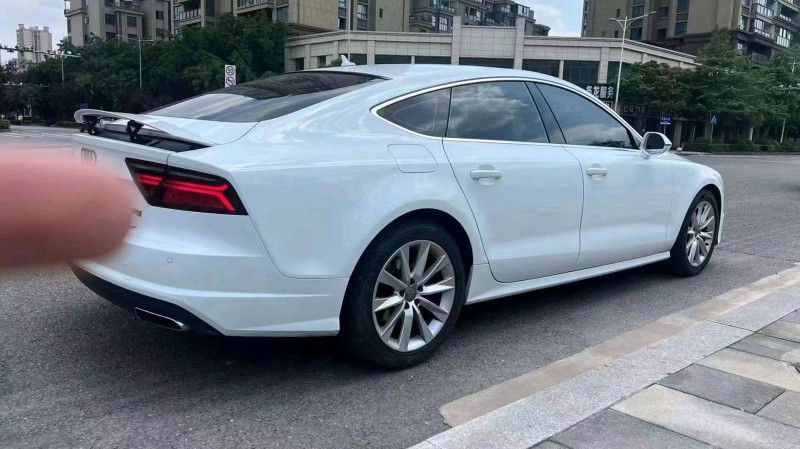重庆18年奥迪A7L5