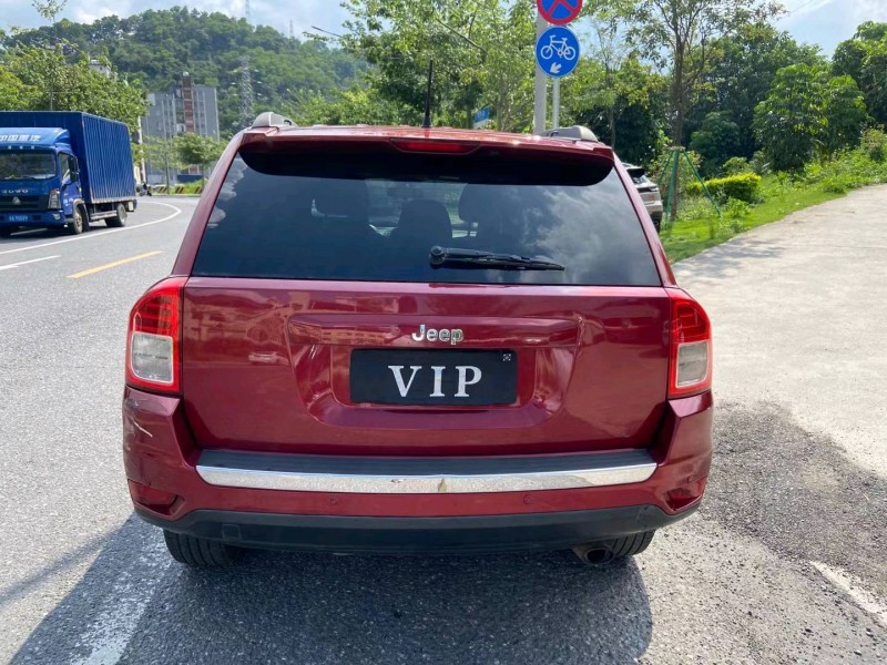 广州12年Jeep指南者5