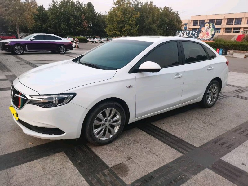 聊城18年别克英朗2