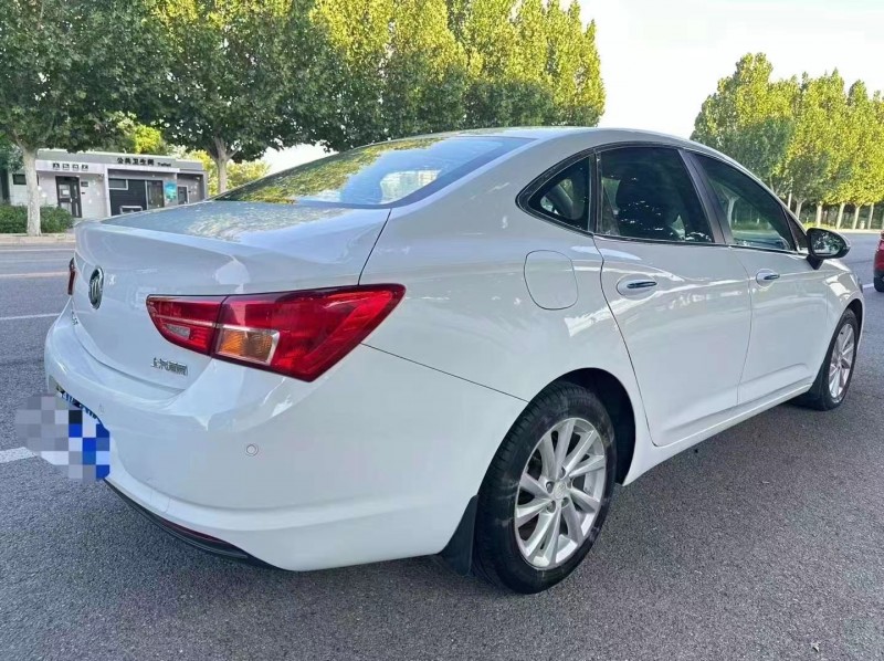 石家庄17年别克英朗4