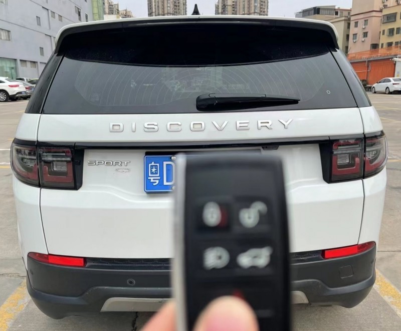 广州21年路虎发现4